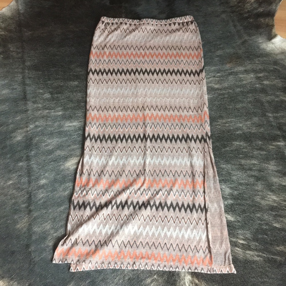 Tribal Print Slitted Maxi Skirt